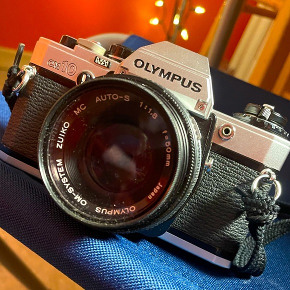Olympus vintage camera - Picture 1 of 3